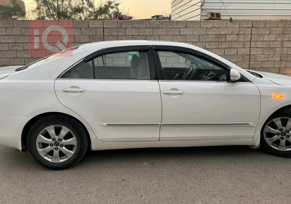 تۆیۆتا کامری